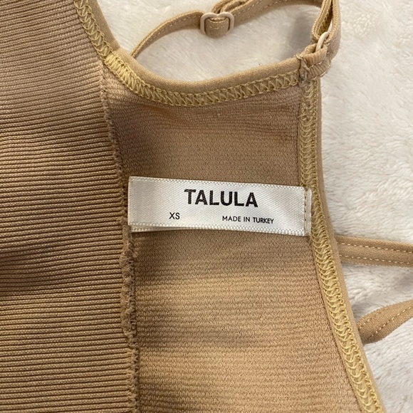 Aritzia Talula scoop cami bralette - Picture 3 of 3